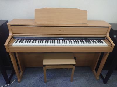 電子ピアノ　ローランドHP605-NBS〈〉