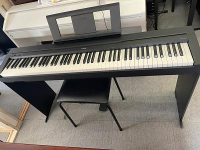 美品　電子ピアノ　ヤマハ　YAMAHA P-45B