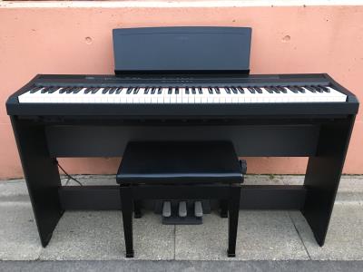 YAMAHA電子ピアノP-105(白)とピアノ椅子